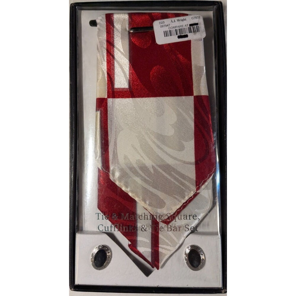 Clericci Vintage 4pc Tie Set W/ Tie, Square, Cufflinks and Tie Bar Red Wave